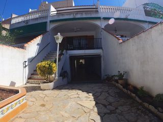 Casa adosada en venta en Nules