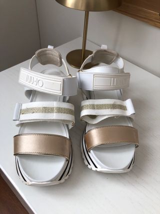 Sandalias Liu Jo Blancas y Doradas