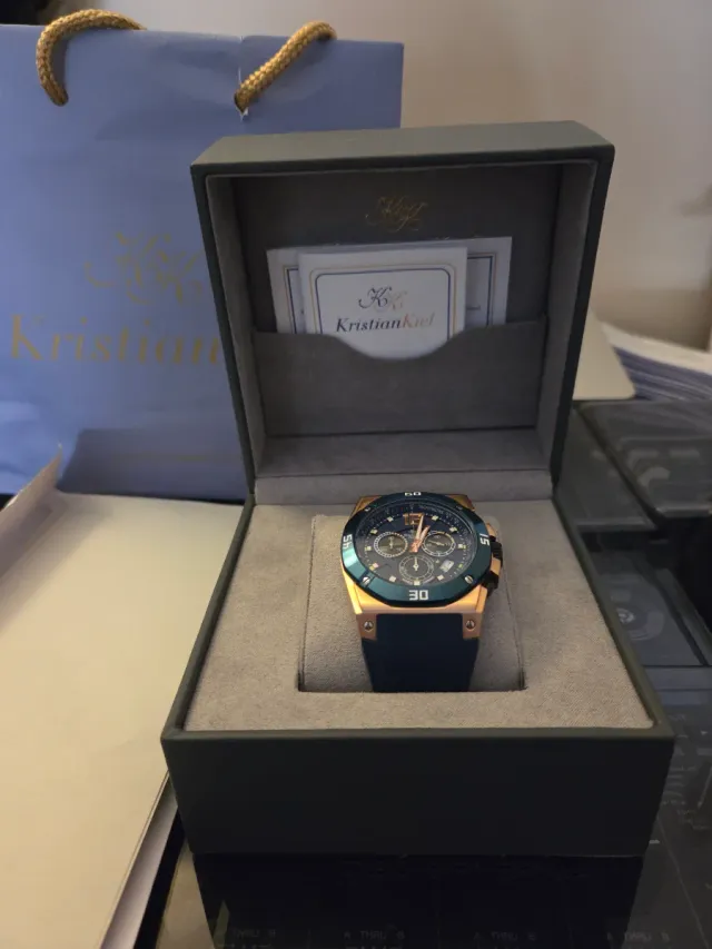 Reloj Kristian Kiel Cronógrafo Dorado y Azul