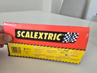 Scalextric McLaren MP4/16 F1 Mika Hakkinen