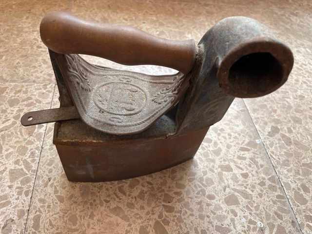 Planchas antiguas de hierro