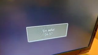 Monitor OKI v22b con mando