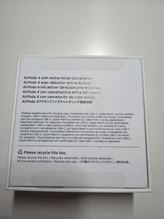 Airpods 4 ANC (Active Noise Cancellation)