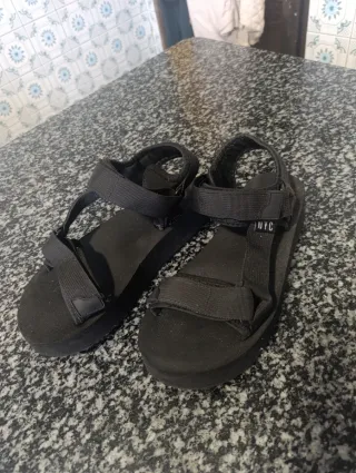 Sandalias NYC Talla 38