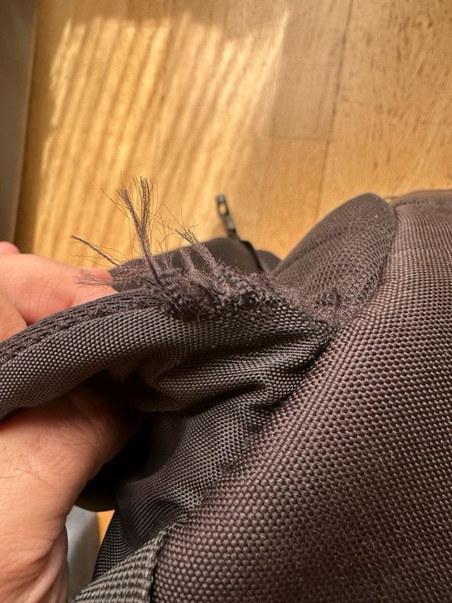 Mochila Lowepro Slingshot 200 AW