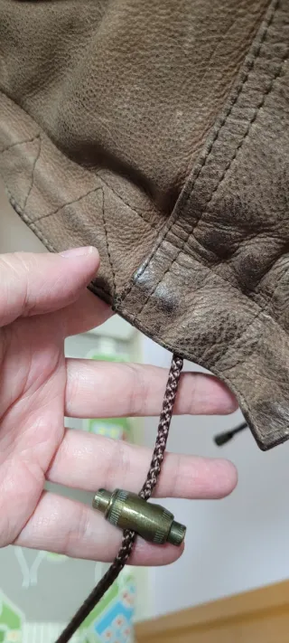 Cazadora Cuero Vintage años 90 