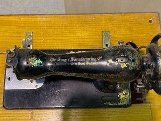 Máquina de coser Singer antigua