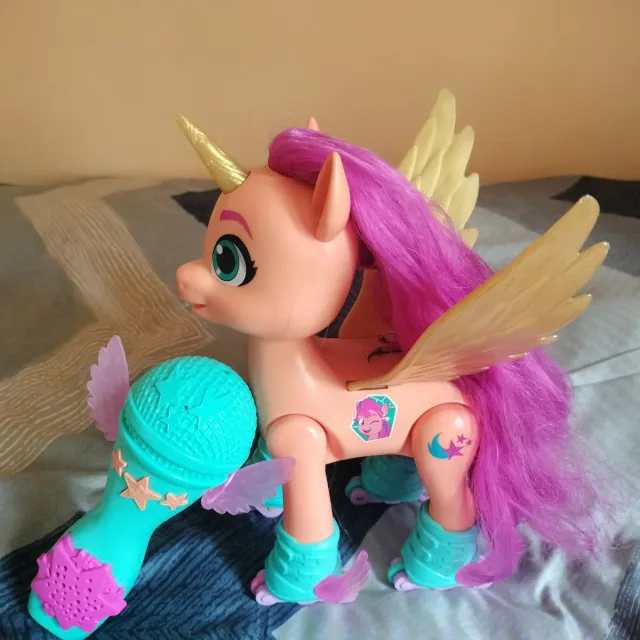 Sunny Canta y Patina My Little Pony