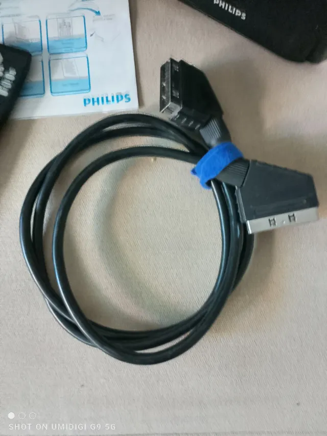 Atención melómanos! Mini cadena Philips MCD177 DVD