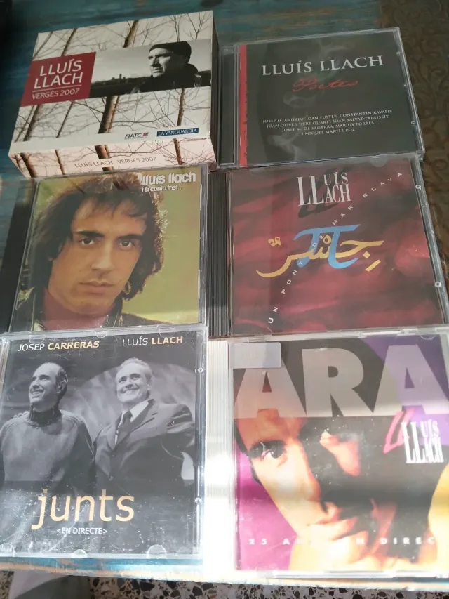 Lote 8 CDs Lluís Llach