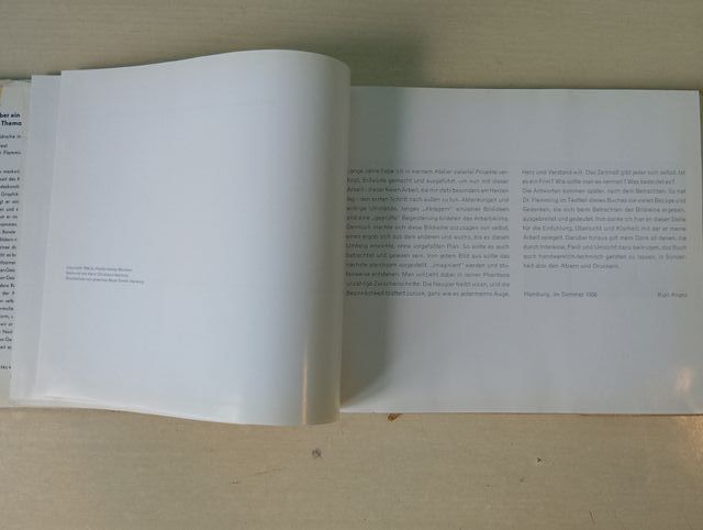 VARIATIONEN UBER EIN GEOMETRISCHES THEMA