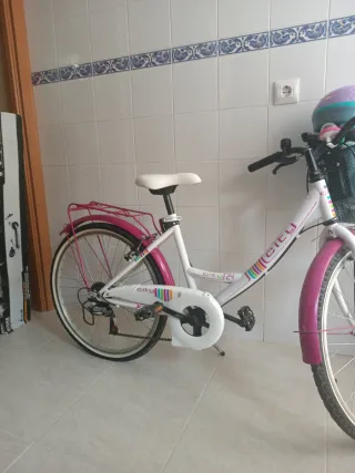 Bici niña City 24 como nueva