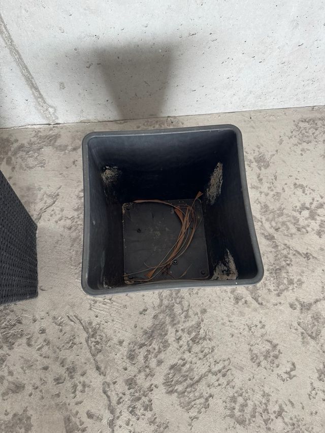 3 Maceteros Plástico Negro