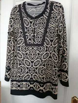 Blusón Antea Blanco y Negro