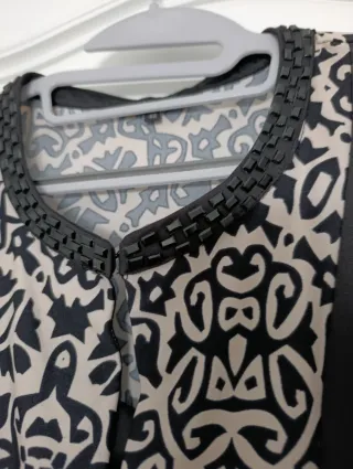 Blusón Antea Blanco y Negro