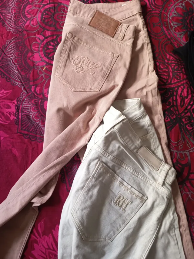 Pantalones beige y rosa