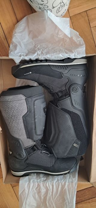 Botas Revit Expedition GTX