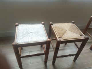 Taburetes de cocina madera y mimbre