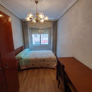 Piso en alquiler en La Chantría - La Lastra en León