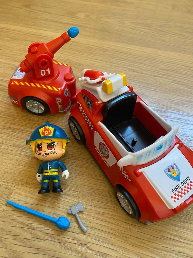 Coche Bomberos Pinypon Action con Figura
