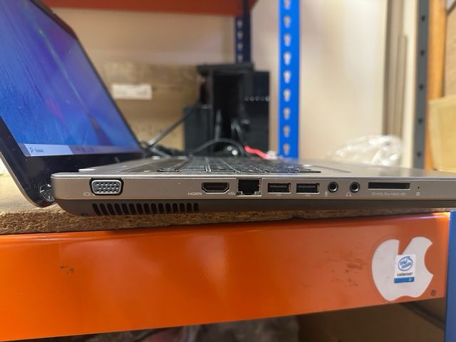 Computer portatile HP 17 nero/argento