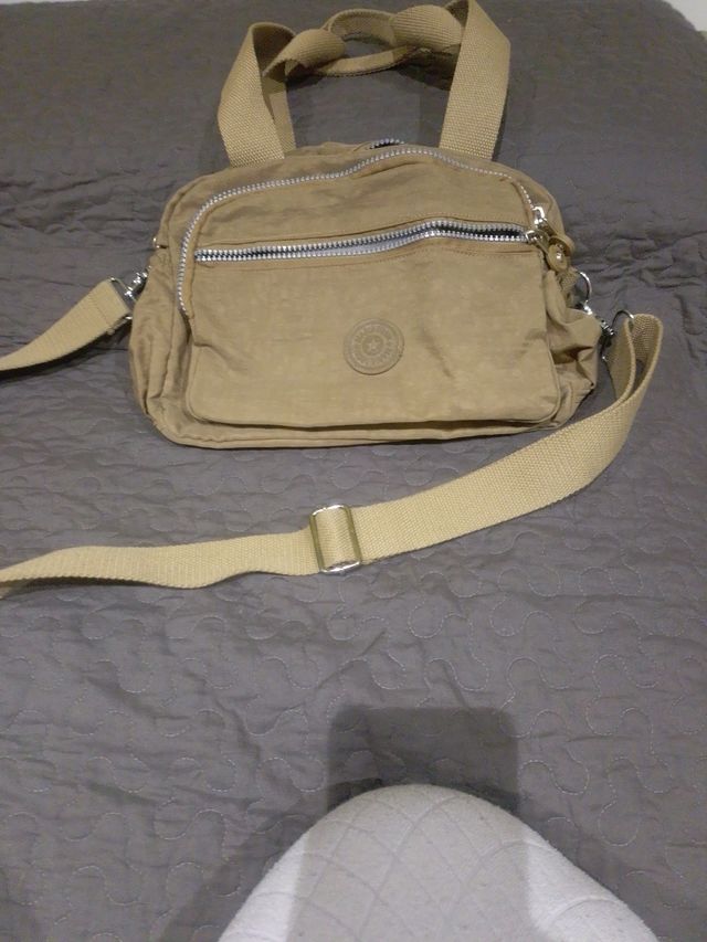 Bolso beige