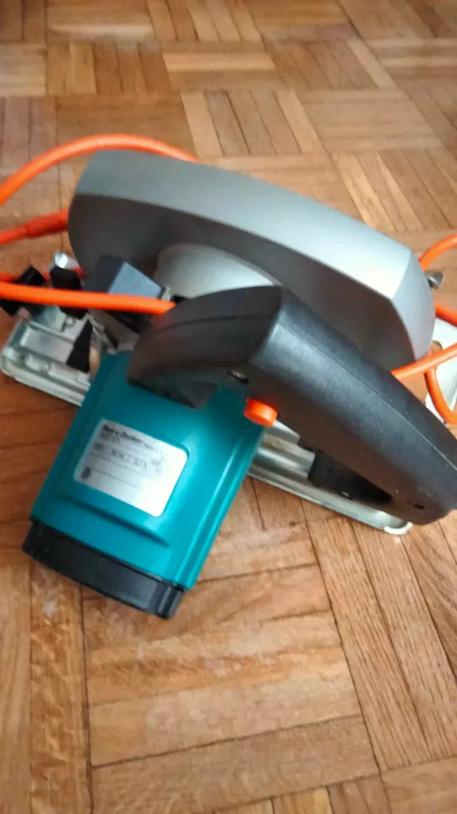 Sierra Circular Black&Decker DN-57