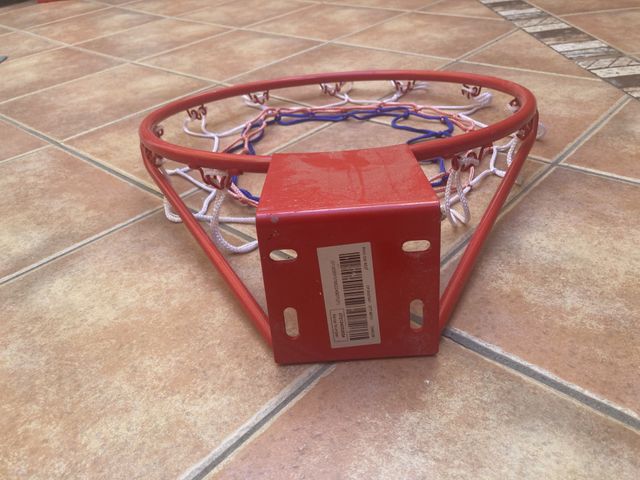 Aro de baloncesto de acero oficial