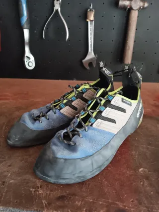 Pies de gato Talla 42