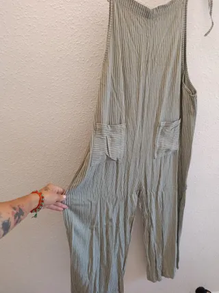 Mono largo a rayas verde y blanco