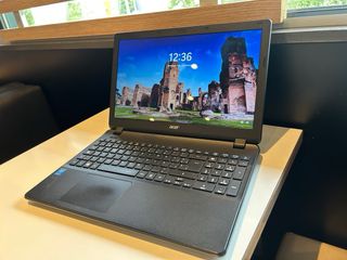 Portátil Acer Negro