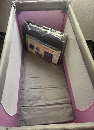 Cuna de viaje rosa