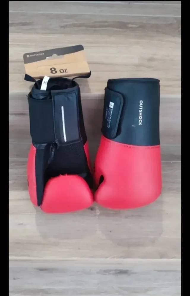 Guantes Boxeo 8 oz Outshock Rojos
