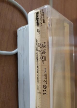 Luce d'emergenza Beghelli