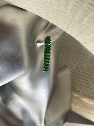 Pendientes largos El Corte Inglés piedras verdes