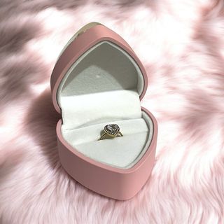 Anillo Corazón Oro y Diamantes