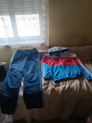 Chándal Adidas Azul y Rojo