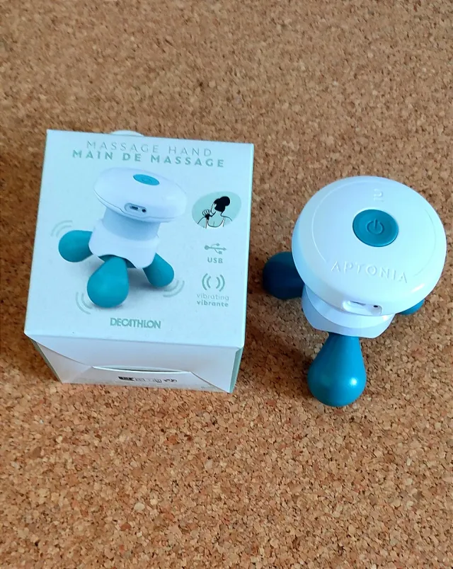 Mano Masaje Vibratoria USB Decathlon sin usar