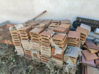 Albardilla cubremuro de terracota