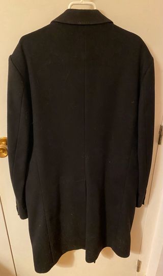 Chaquetón largo negro Cortefiel