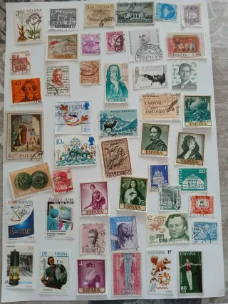 Sellos Mundiales y Hojas Bloque 1