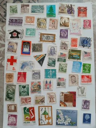 Sellos Mundiales y Hojas Bloque 1