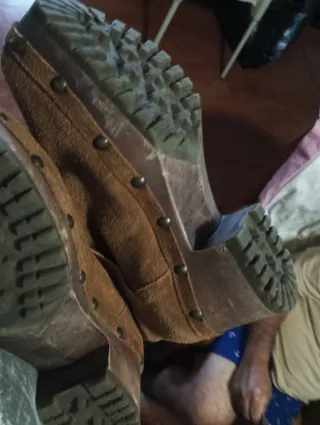 Botas Castanhas Tam 37