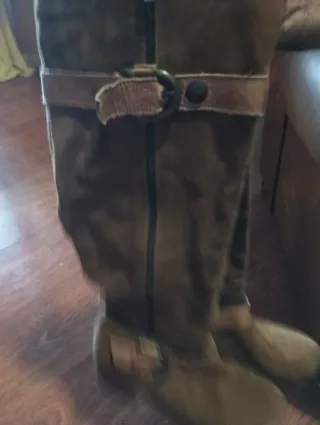 Botas Castanhas Tam 37