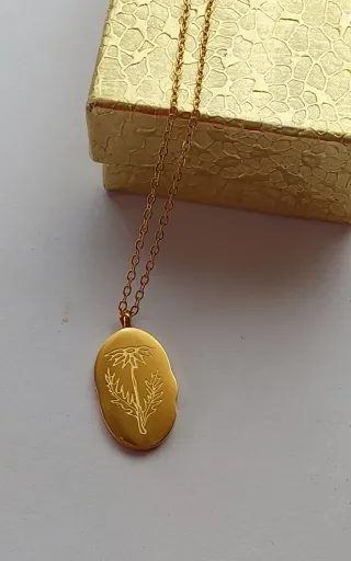 Collar Flor y piedra de nacimiento abril Baño Oro