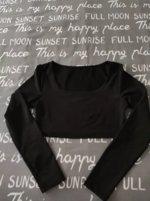 Camiseta manga larga Shein negra