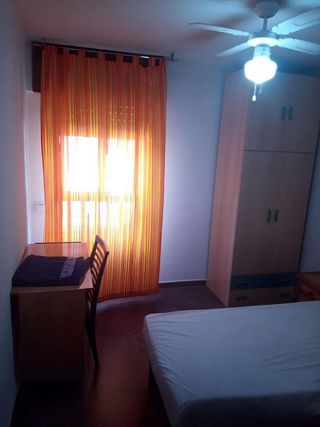 Piso en alquiler en Polígono Cartuja – La Paz en Granada