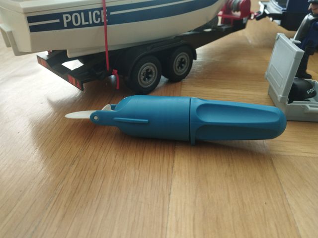 Playmobil Policía con Lancha y Coche