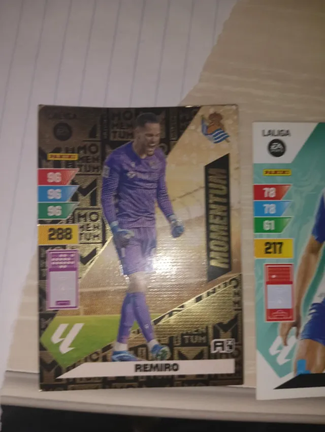 Carta Futbolista Remiro Momentun
