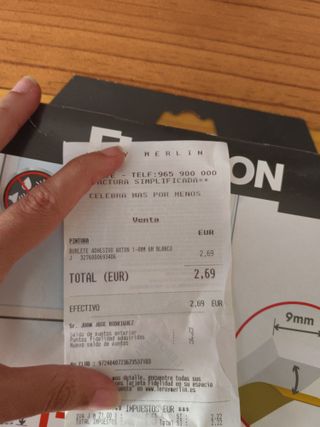 Burlete Axton 6m Blanco 1-4mm